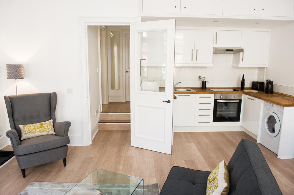 West End One Apartments London Exterior photo